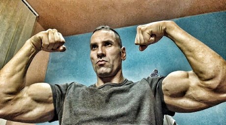 muscle paul hot star photos