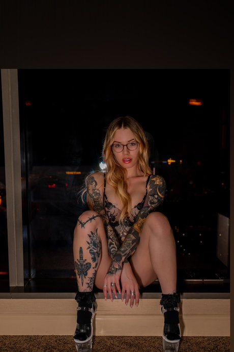 genna_ pretty model archive