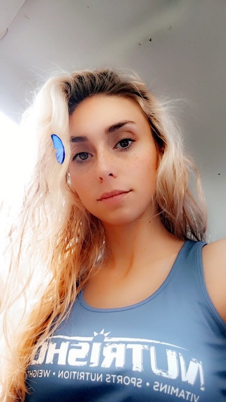 Dani Starr adult actress image