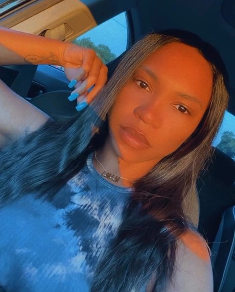 Allexa sex model image