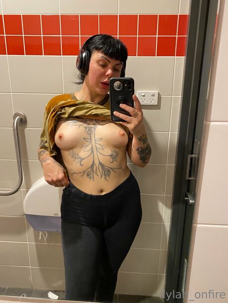 _DYLAN 4 FREE_ model naked gallery