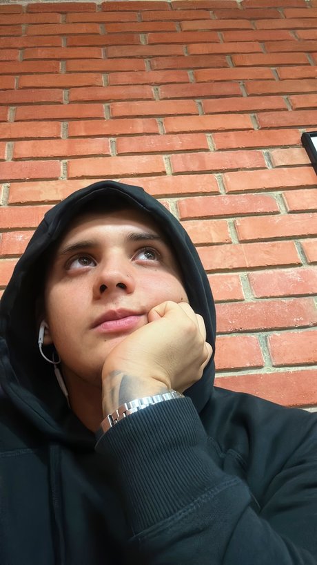 _Dyllanbukar09 Top 1 Vip 20cm_ perfect model image