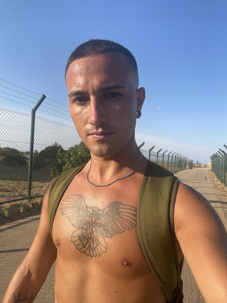 dxnsimxnn hot pornstar picture