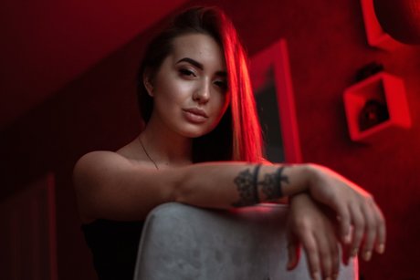 Eva Rays beautiful pornstar pic