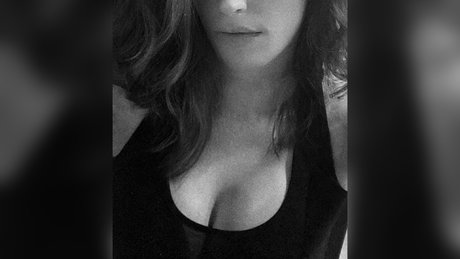 Kelly Delphina erotic star gallery