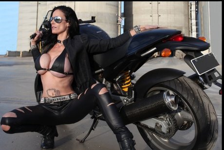 pandoralamour pornstar naked images