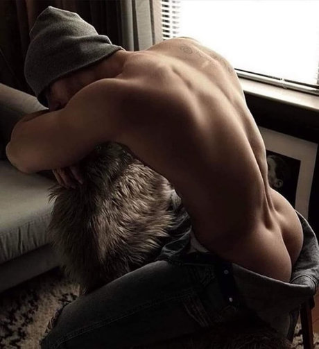 Gabriel Sequeira nude star picture