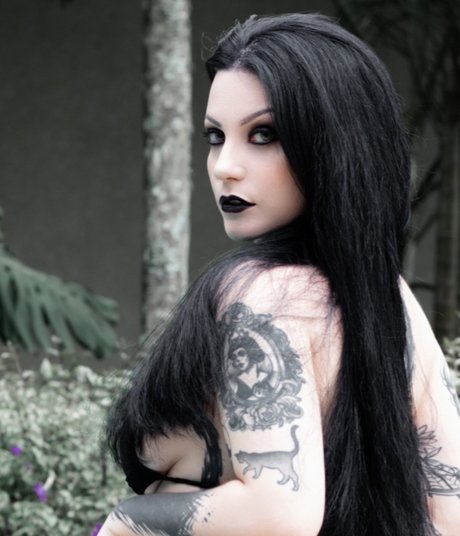 Gaby Graham sexy model photo