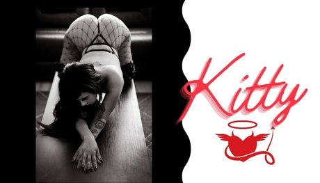 Kitty G Grey pornstar sexy photo