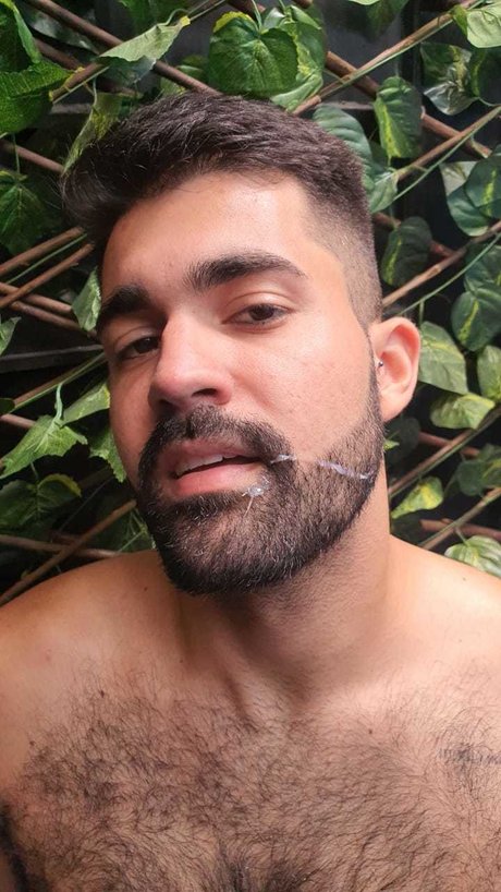 Furry Horny star free pics