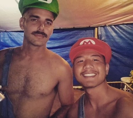 Cooper and Trey nudes star pics