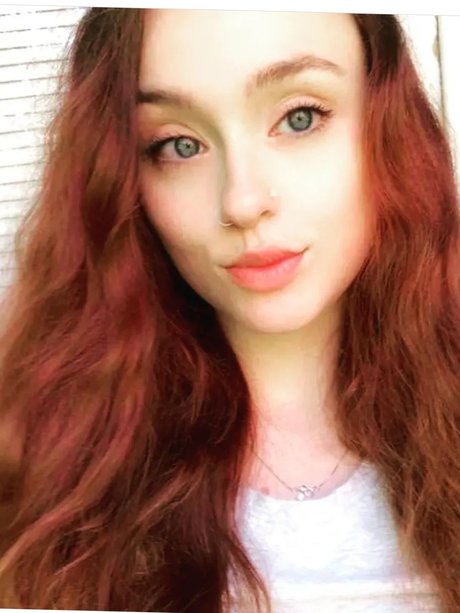 Erika Elise art pornstar pic