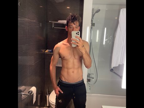 french amateur onlyfans sexy nudes photos