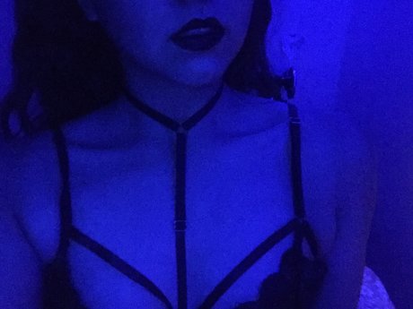 Naina adult star pics