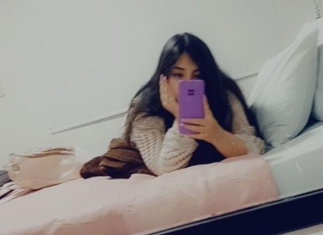 Nahomy Miller pornstar nude picture