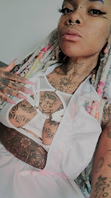 _Dollziilaah___Ad4x__Blak Bunny_ beautiful star archive