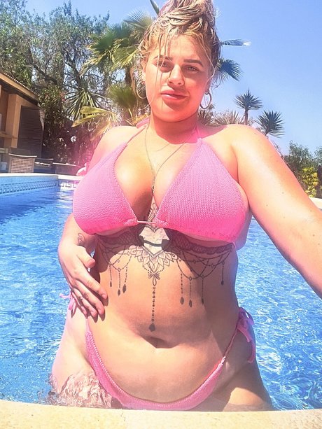 Louise 98 pornstar xxx images