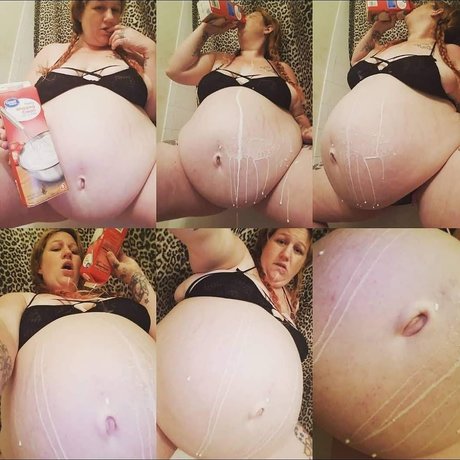 Gaining Bunnie BBW erotic pornstar photo