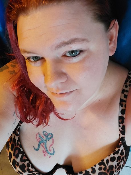 Naamah model nudes pics