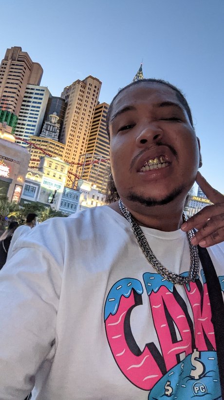 _N9neInchNative_ hot model pics