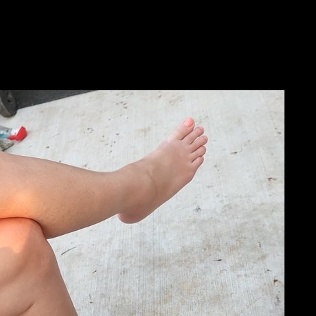 MyWifesFeet69 pornstar top gallery