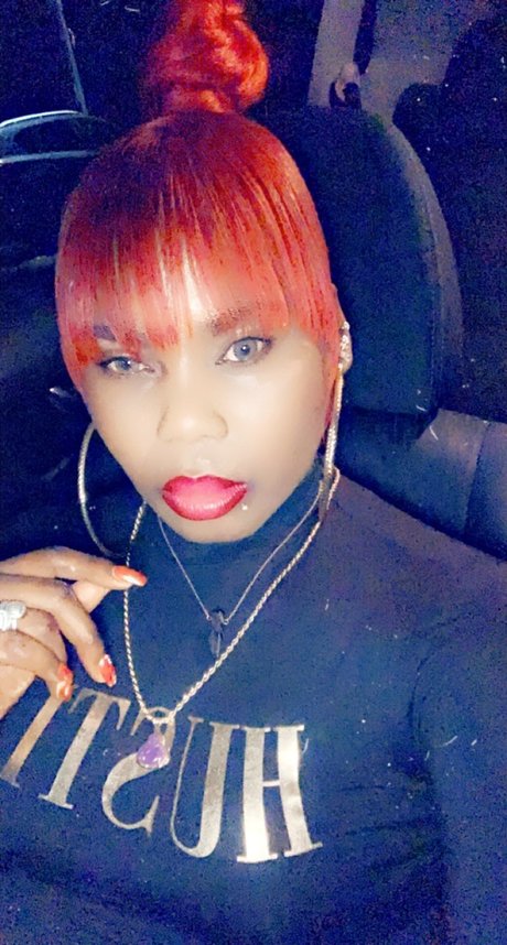 MysweetEli21 pornstar photos