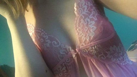 Narina nude actress galleries