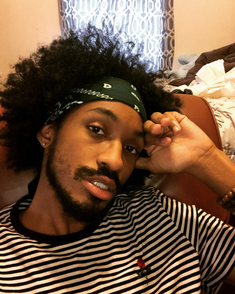 Demonloki model sexy galleries