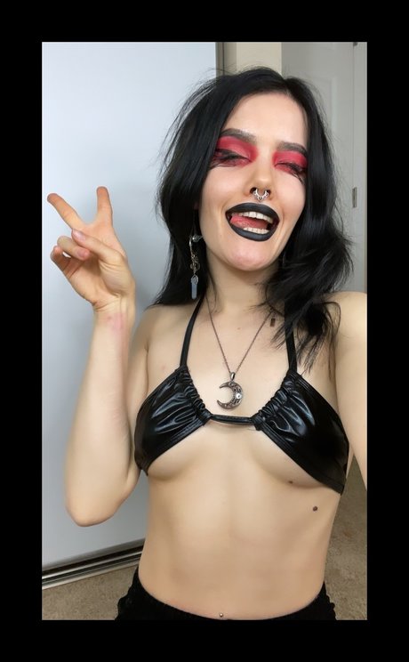 Divinity_ exclusive pornstar pic