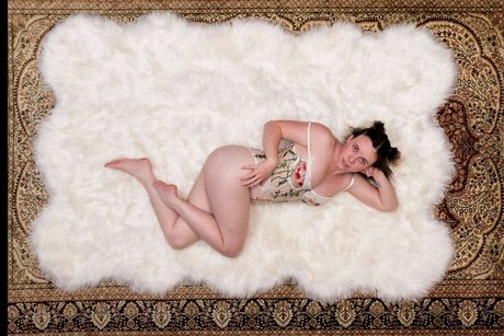 Clover Bloom VIP hd actress archive