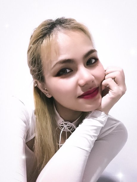 NamFunh pornstar naked gallery