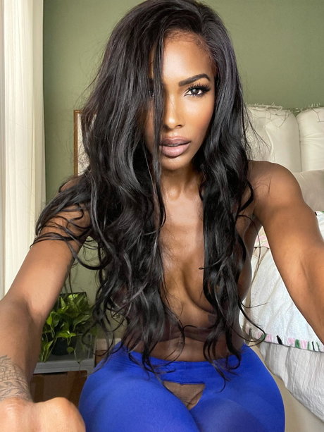 Natassia Dreams nice actress galleries