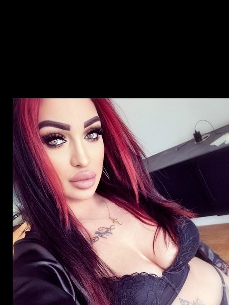 Natasha Floran adult actress galleries