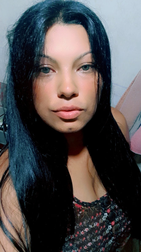 Natasha cristal high quality actress photo