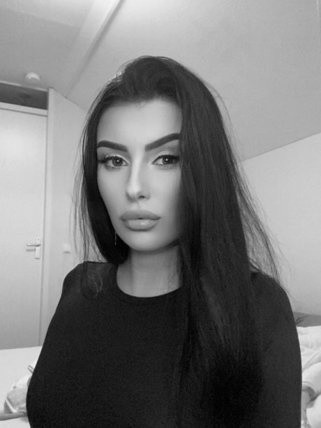 Chriss hd model gallery