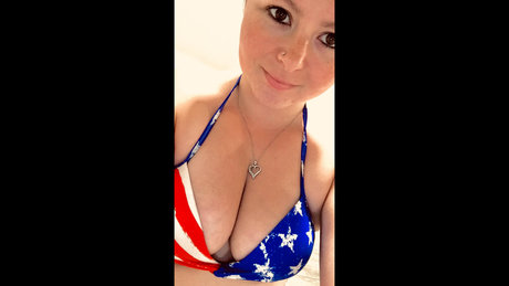 Maine Girl Top 5_ hd model img