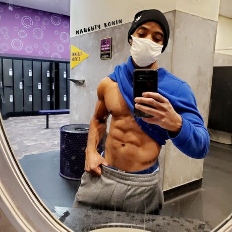 Ronin Morceguinho naked actress image