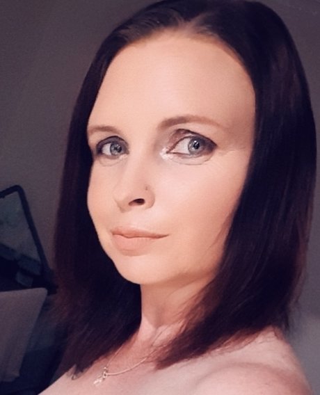 NaughtyP exclusive model archive