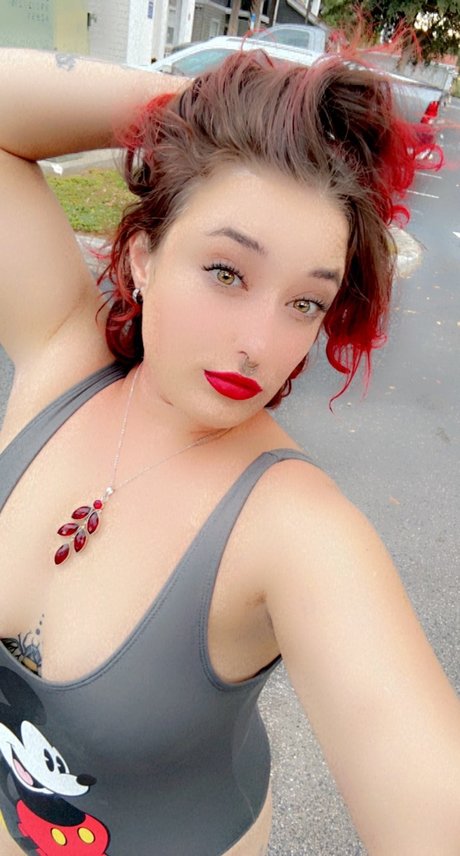 NaughtyKnickerx nude star galleries