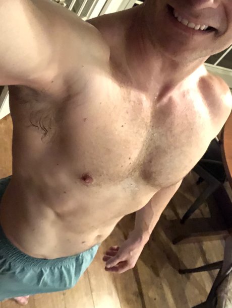 Naughty Swinger_ pornstar hot picture