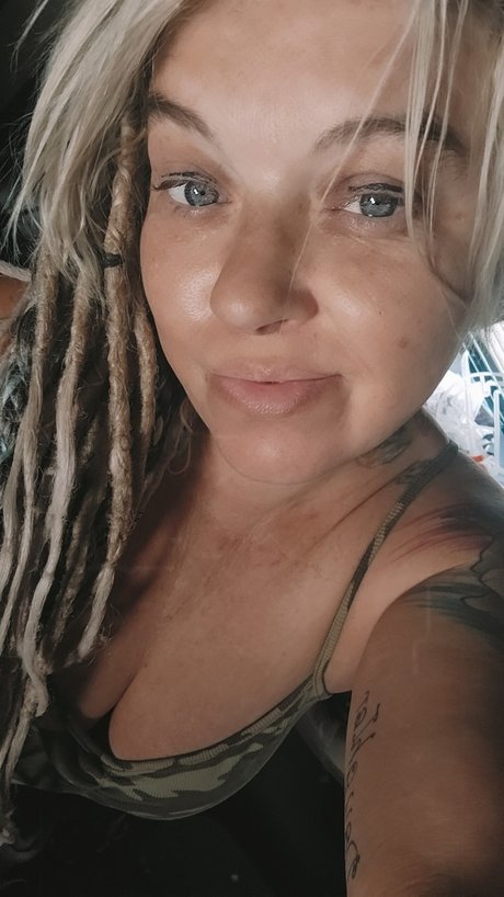 LeighAnn Bryan pornstar art pic