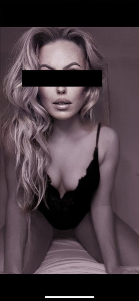 _Ella nice pornstar picture