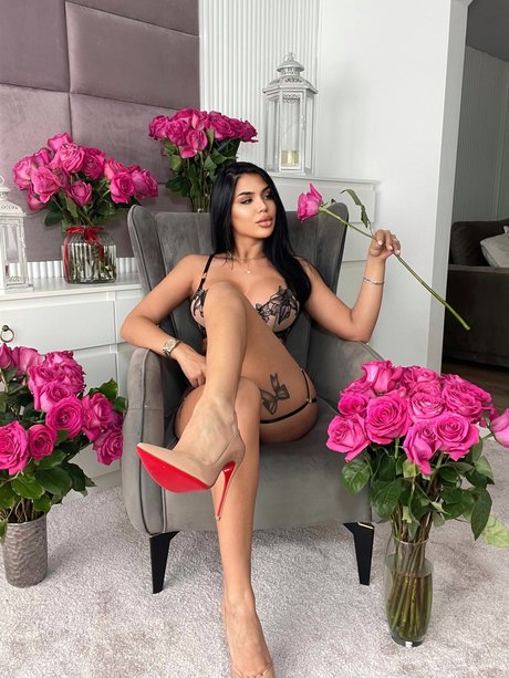 B3llahot model nice gallery