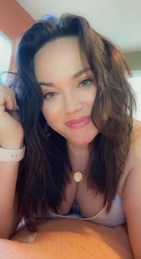 Vanessa Jones model pornographic pics