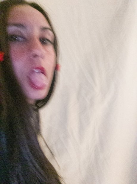 K A T star pornographic images