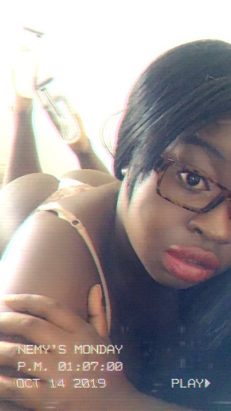 Nemy Vendetta pornstar nude images