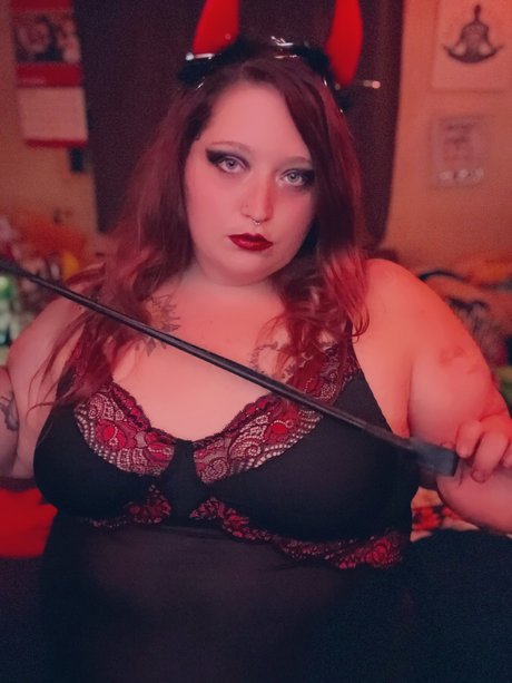 Nella Smiles star nice pic