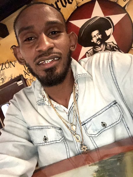 DheSlanngga beautiful star img