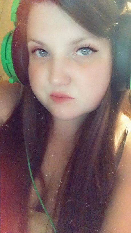 CountryKatee naked actress gallery