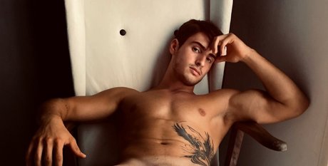 Juan Nogueira beautiful star pics